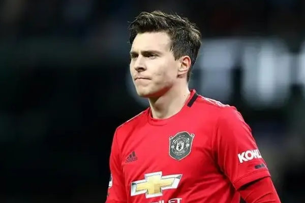 曼聯(lián)中衛林德洛夫成功接受腹股溝手術(shù)將缺席至少一月