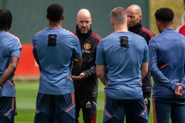 歐文怒批曼聯(lián)轉會(huì )策略和騰哈格執教表現